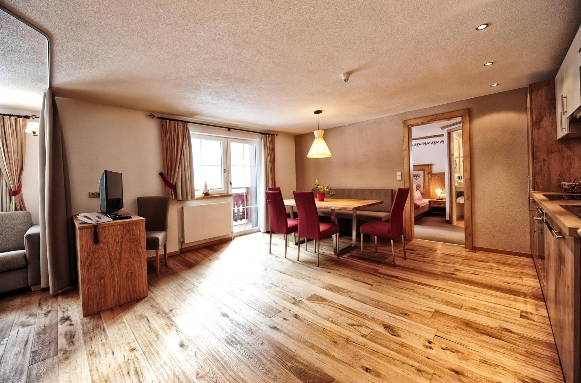 Hotel Dorfstadl Kappl  Zewnętrze zdjęcie